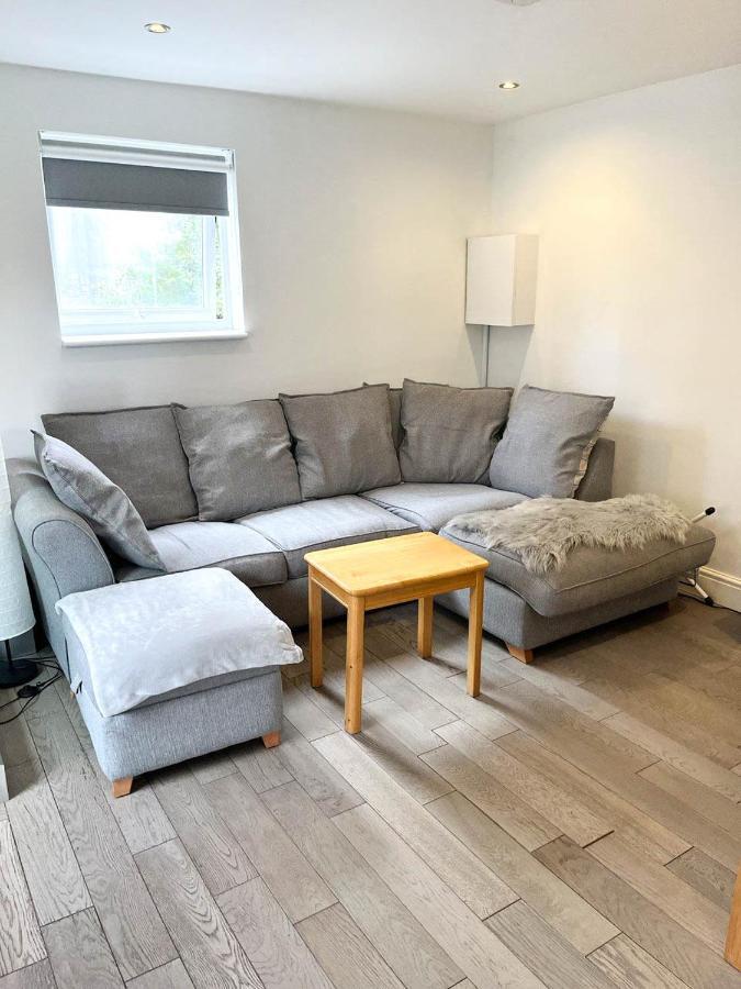 Modern 1 Bedroom Flat Close To Vauxhall 伦敦 外观 照片