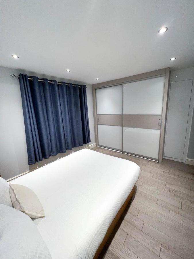 Modern 1 Bedroom Flat Close To Vauxhall 伦敦 外观 照片